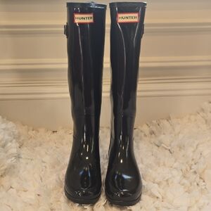 Hunter Women's Size 6 Original Tall Black Gloss Rain Boots